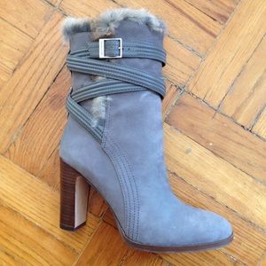 Vince Camuto - Ynez Rabbit Fur Boot - 10